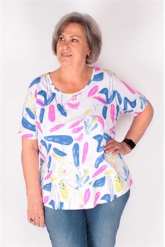 Kayla D / D Tee